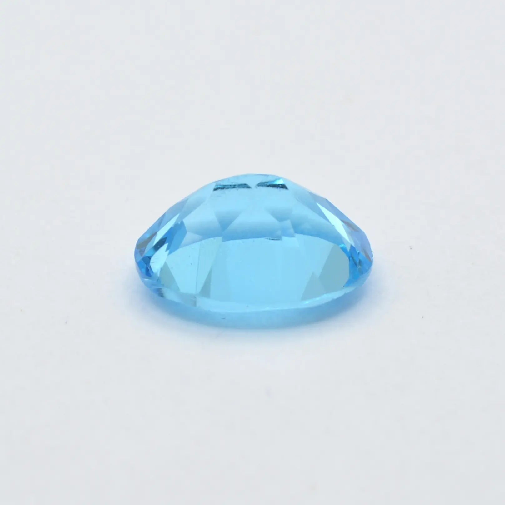 Topaze Bleue Ovale 2,16 ct