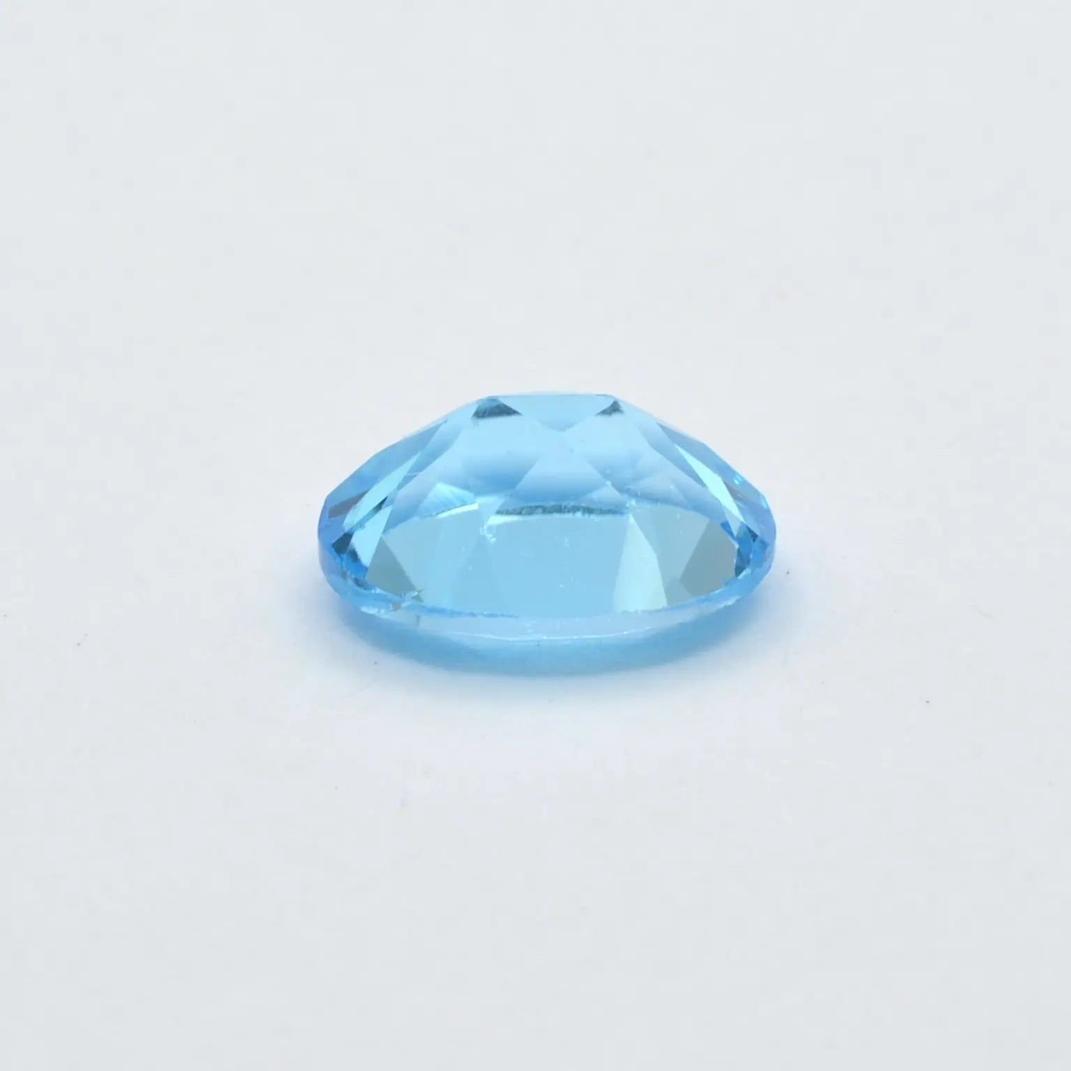 Topaze Bleue Ovale 2,17 ct