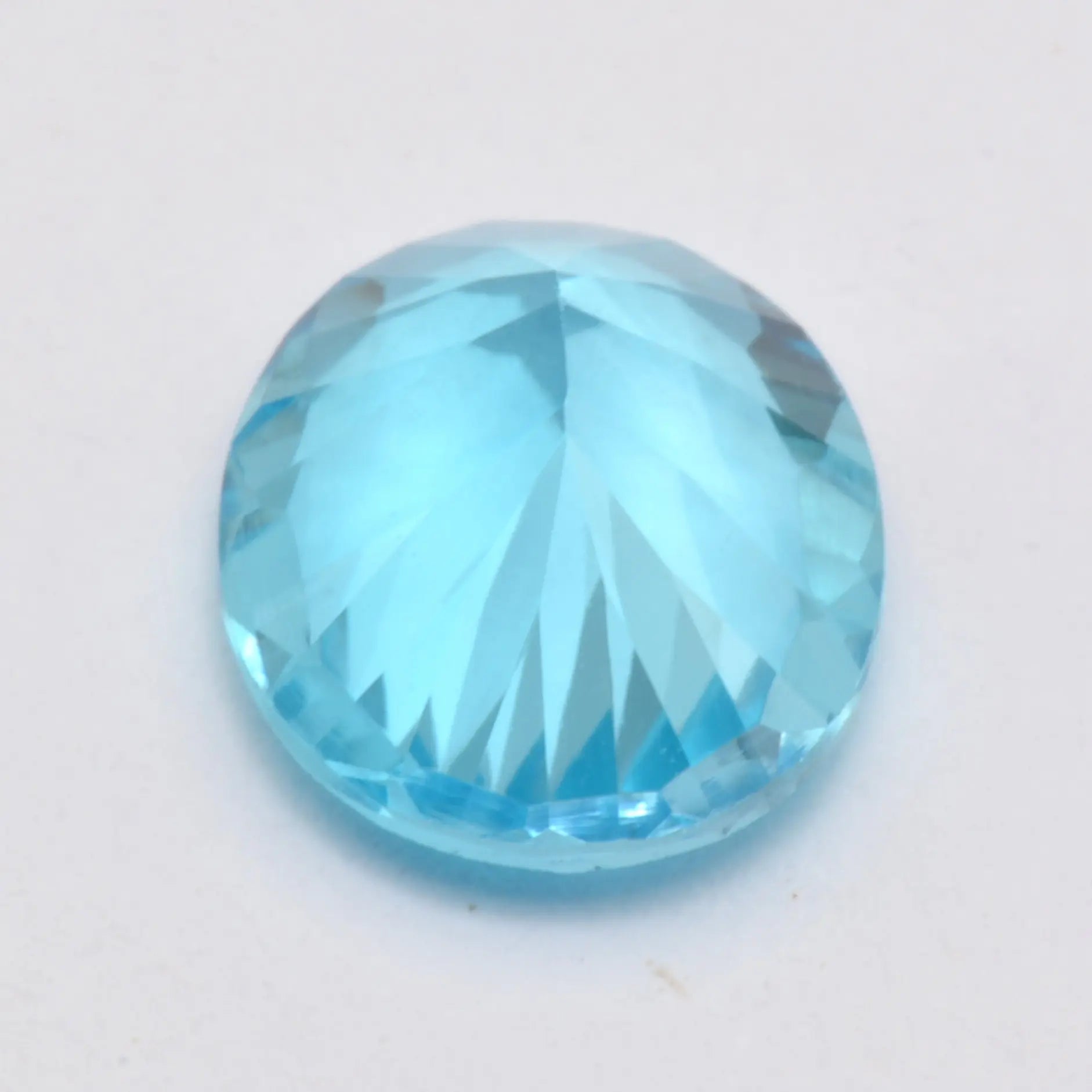 Topaze Bleue Ovale 3,83 ct