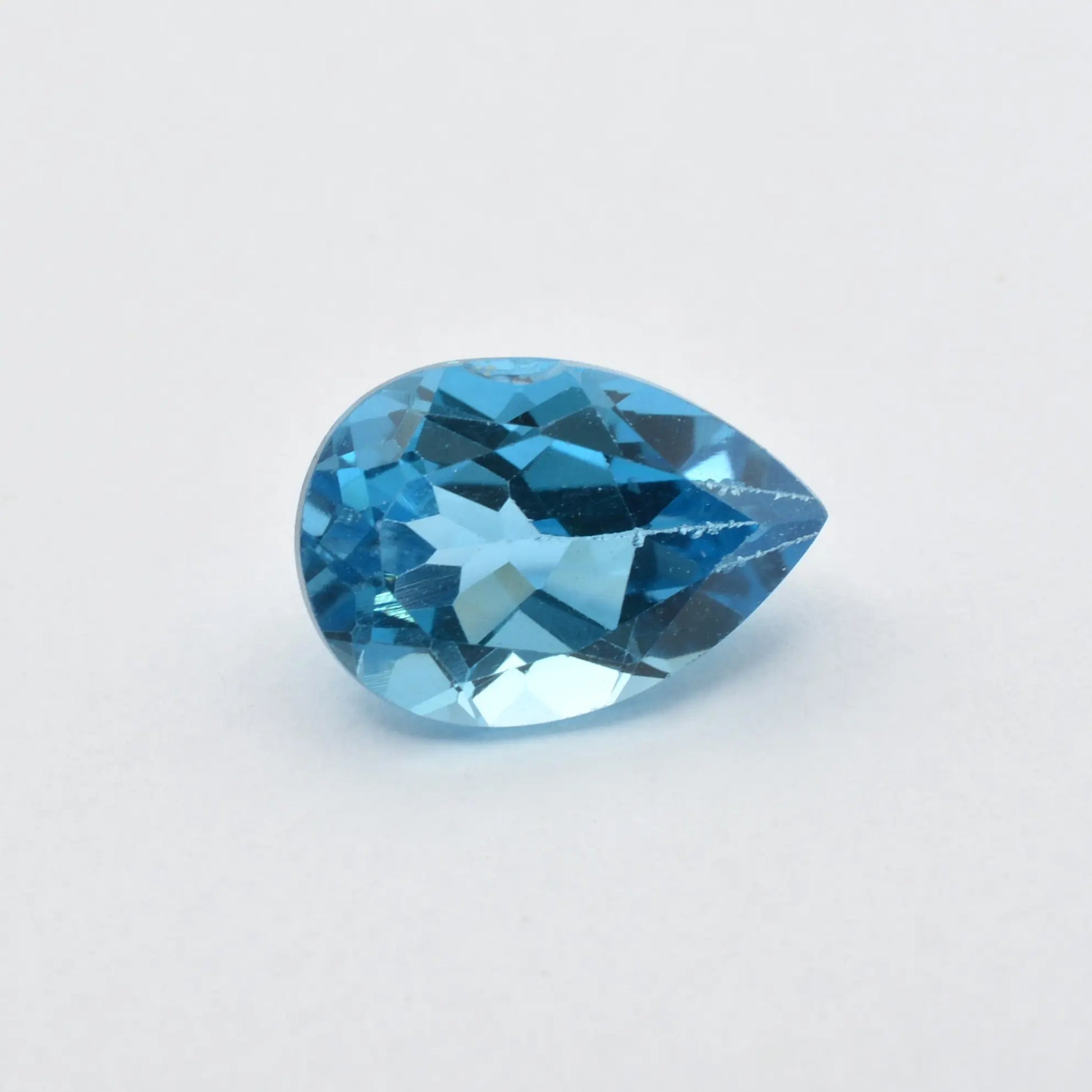 Topaze Bleue Poire 2,52ct