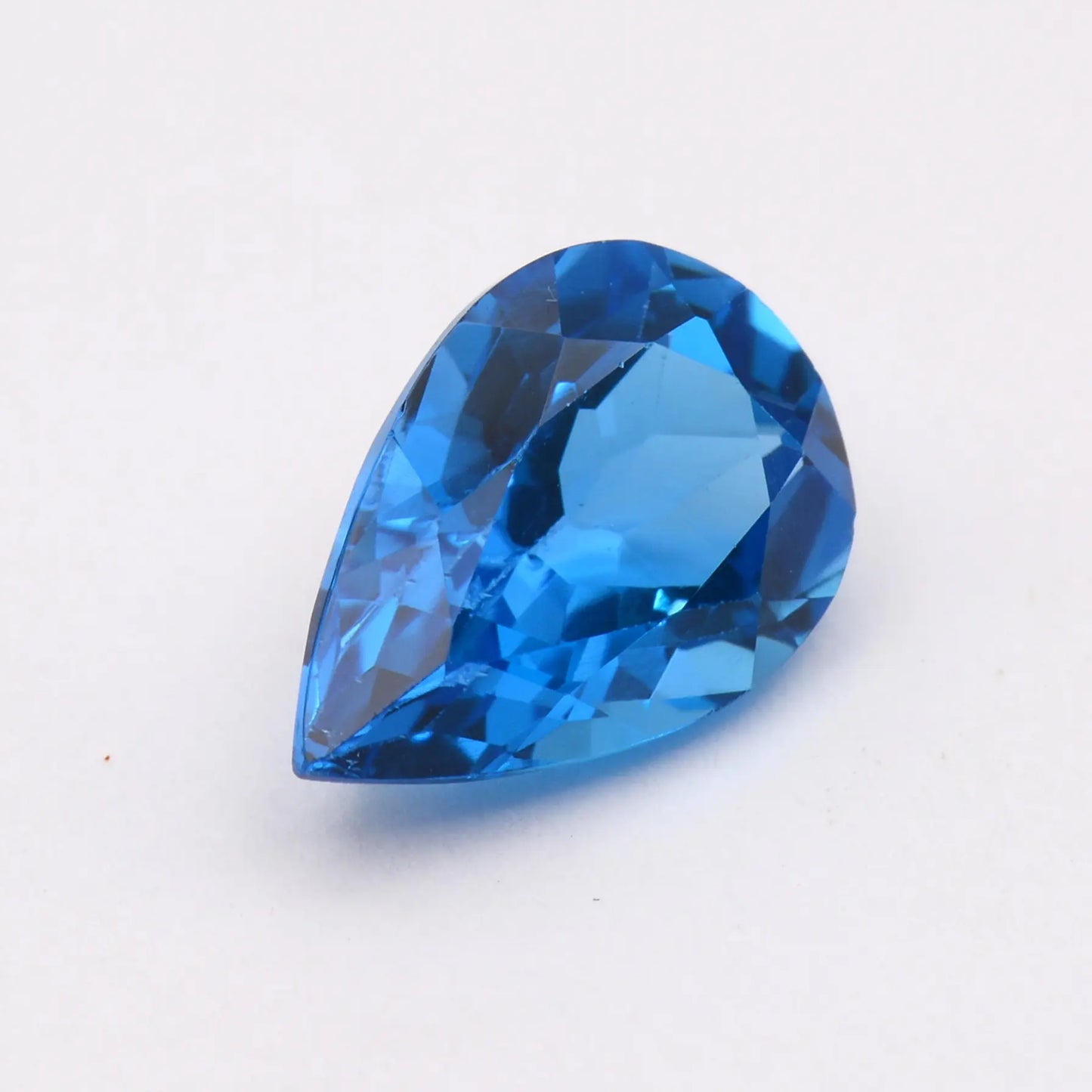 Topaze Bleue Poire 3,70 ct