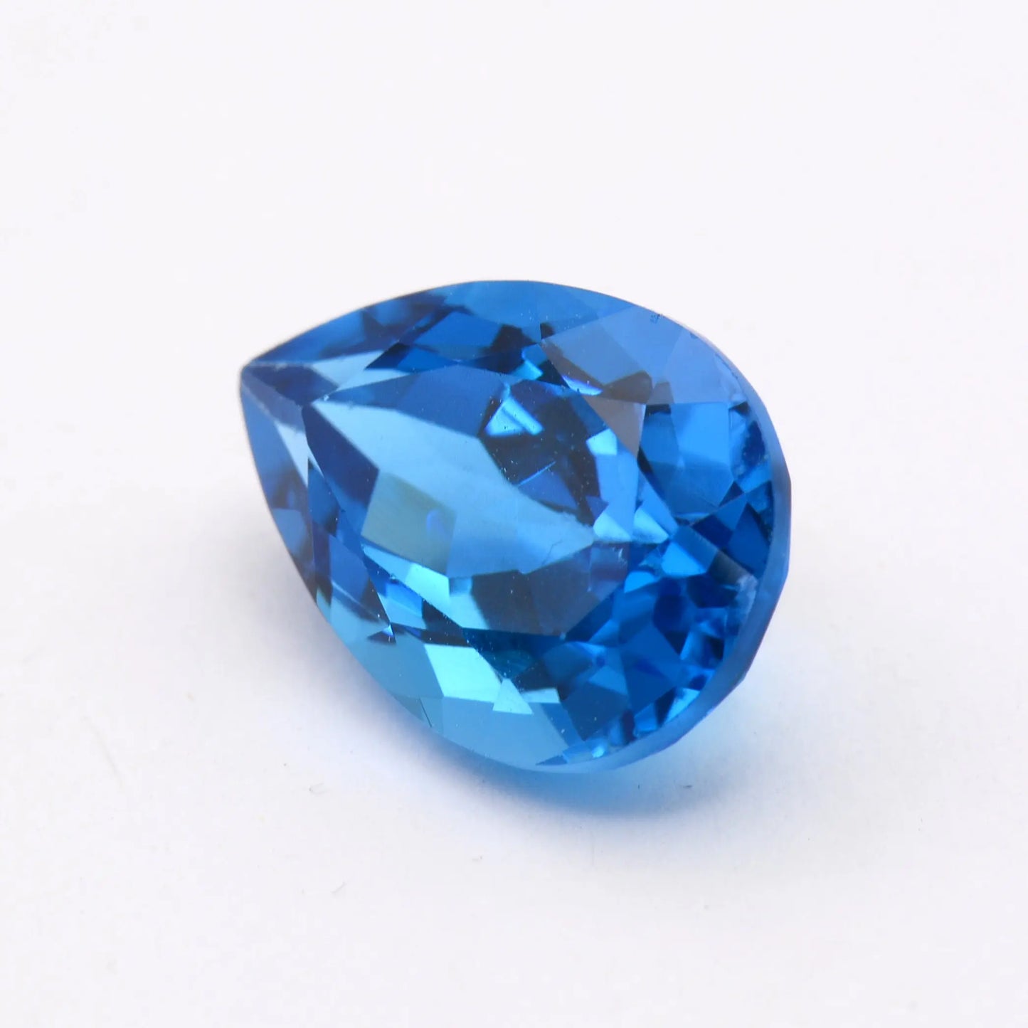 Topaze Bleue Poire 5,48 ct
