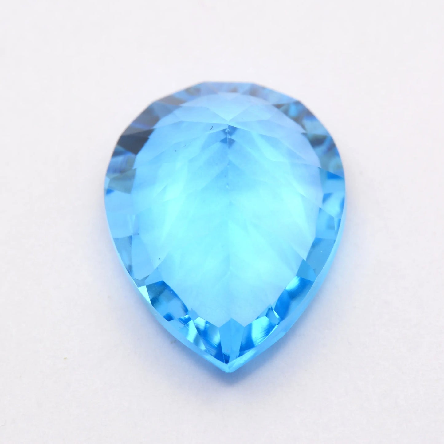 Topaze Bleue Poire 8,83 ct