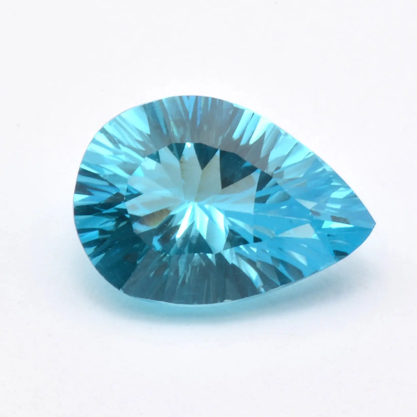 Topaze Bleu Suisse Poire 7,54ct