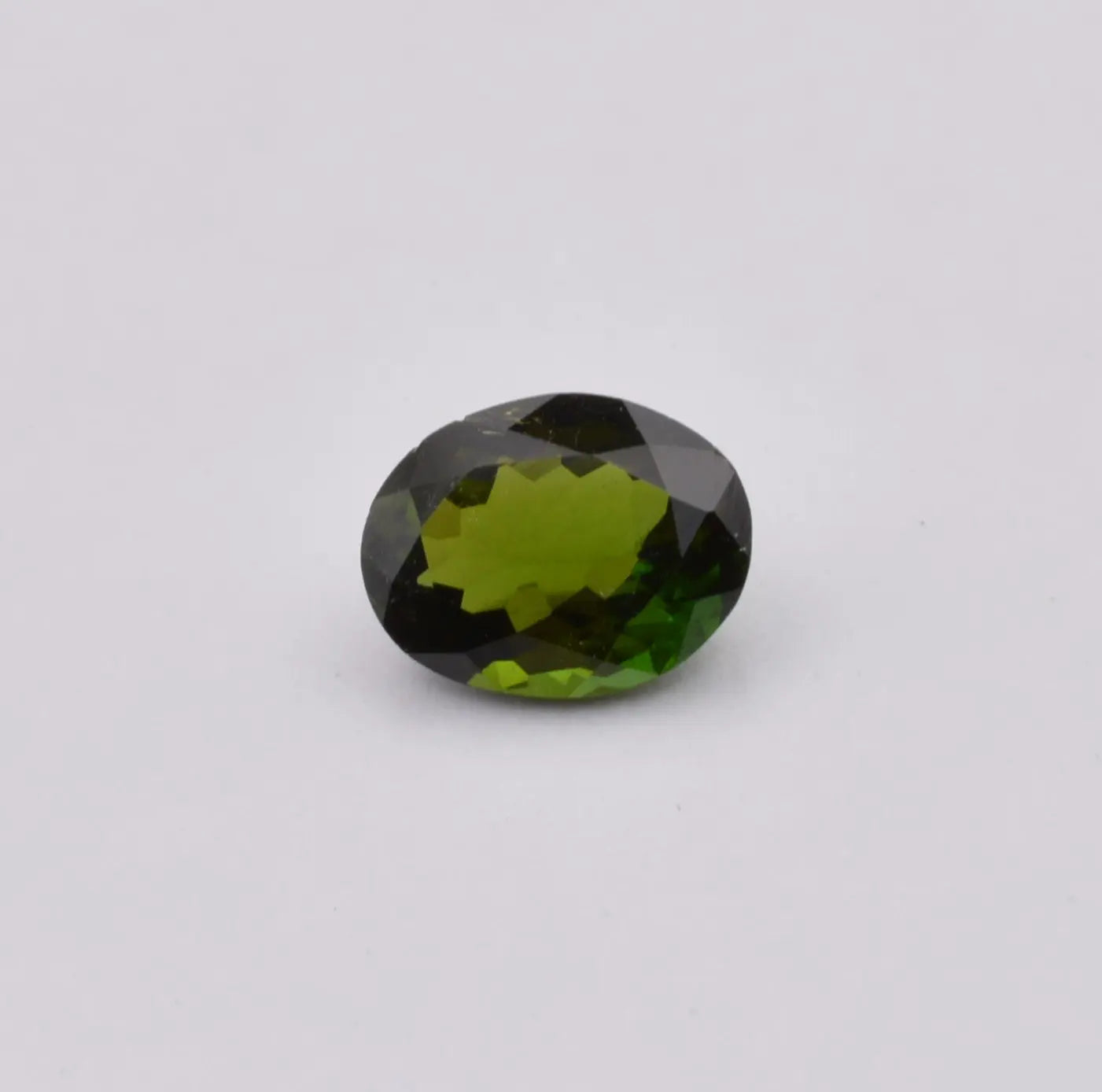 Tourmaline Verte Ovale 1,15ct - pierre précieuse - gemme