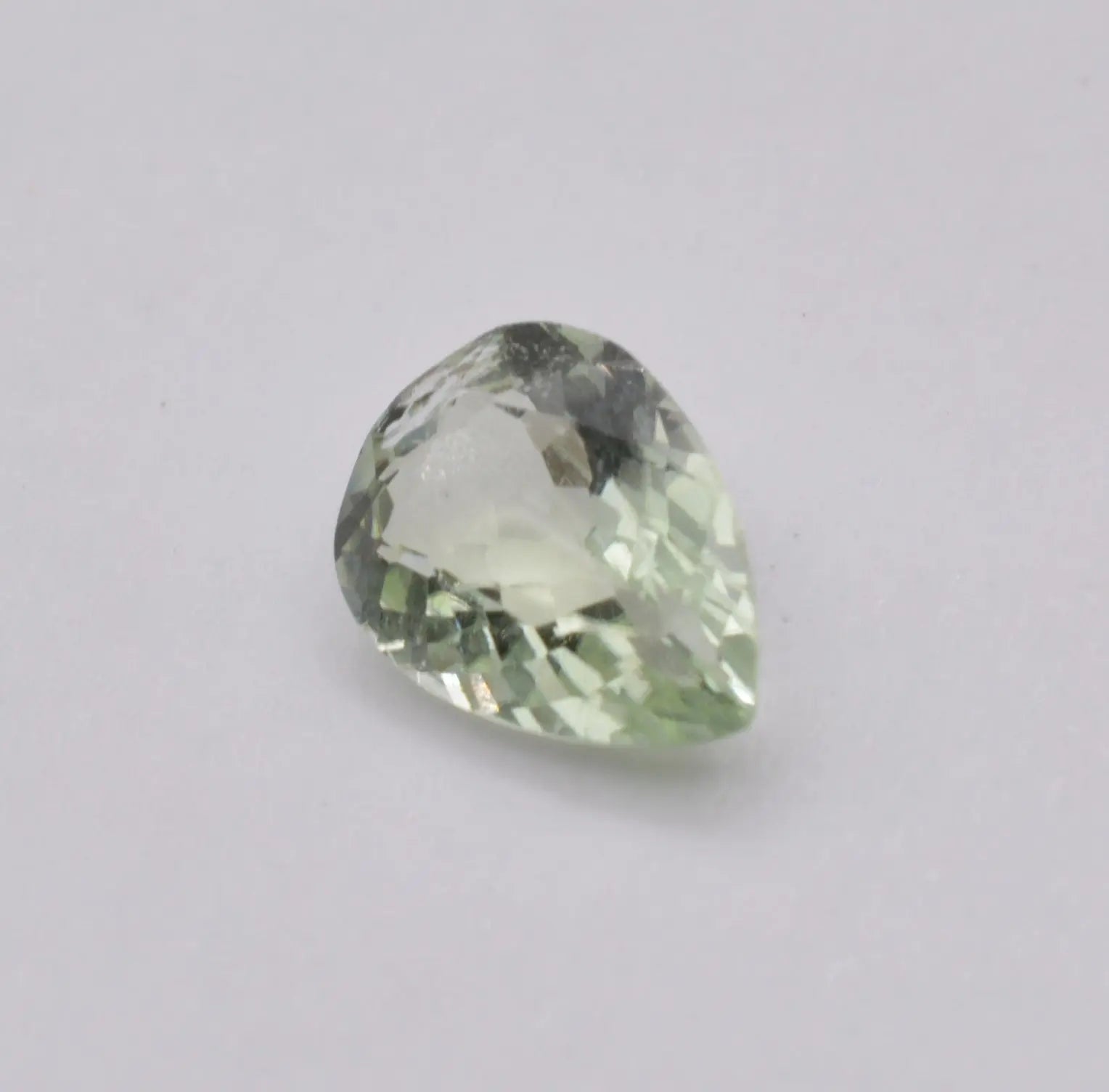 Tourmaline Verte Poire 1,23ct - pierre précieuse - gemme
