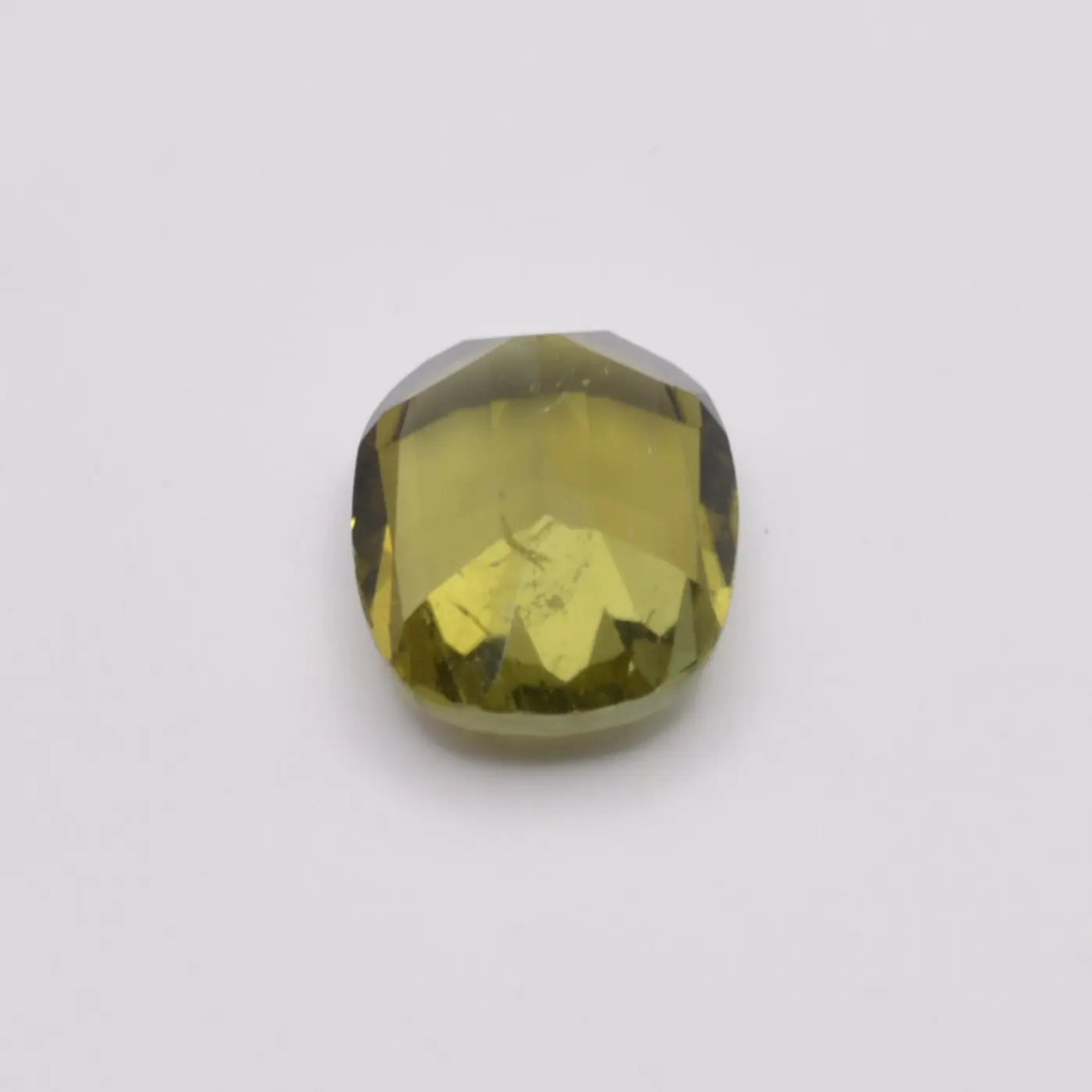 Pierre taillée Tourmaline Verte Coussin 1,25ct 