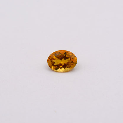 Tourmaline jaune ovale 0,71 ct