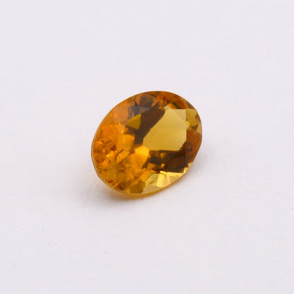 Tourmaline jaune ovale 0,71 ct