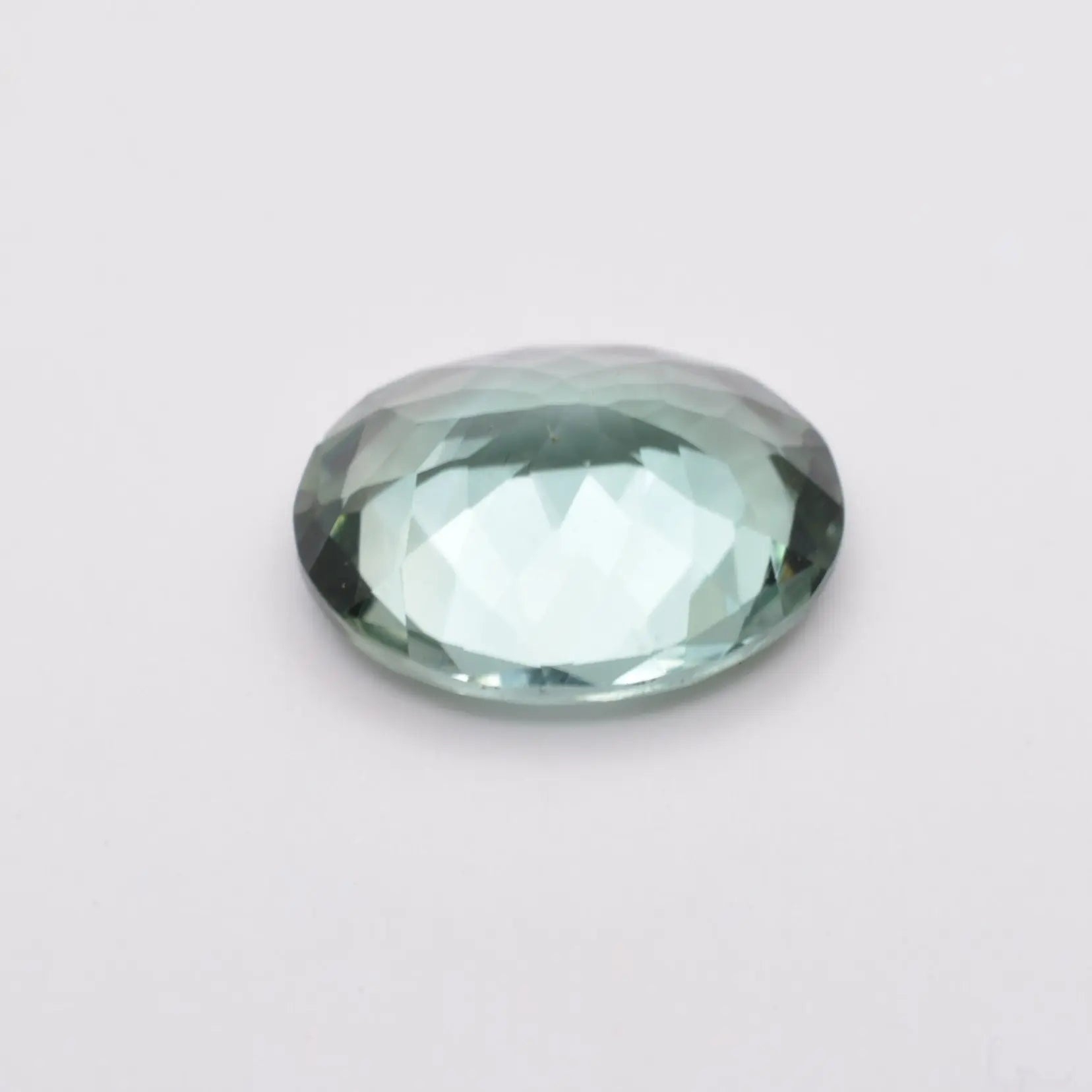 Pierre taillée Tourmaline Verte Ovale 1,25ct 