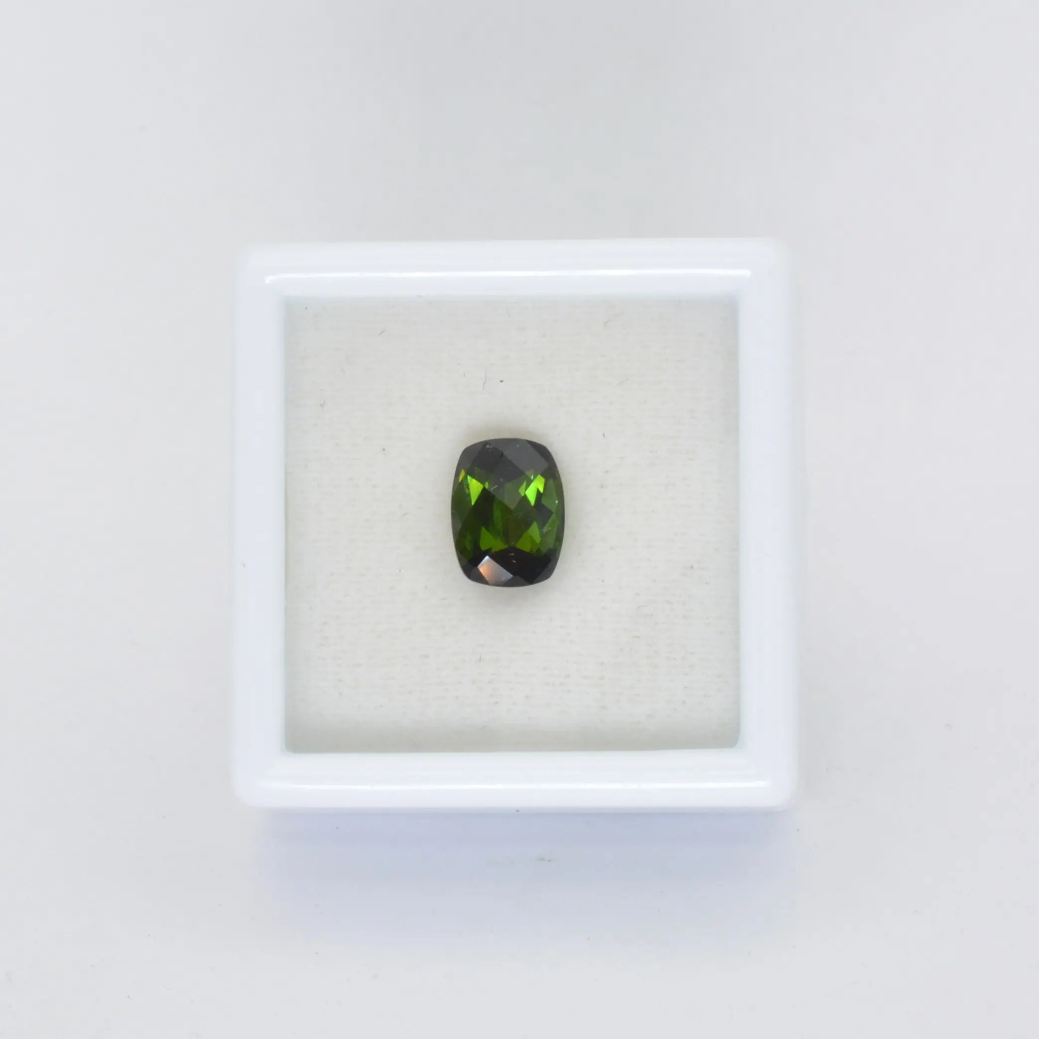 Tourmaline Verte Coussin Rectangle 1,42ct