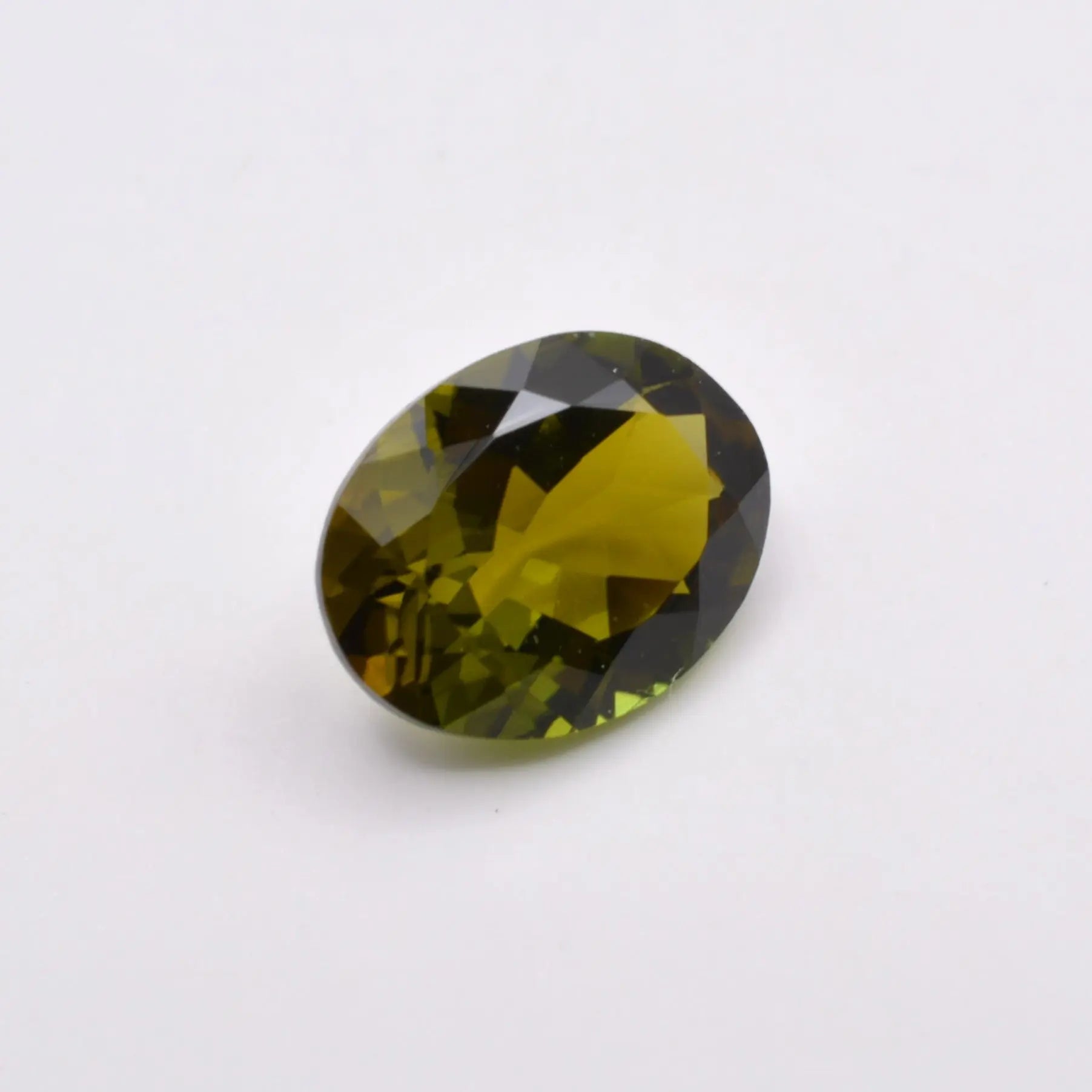 Pierre taillée Tourmaline Verte Ovale 1,07ct 