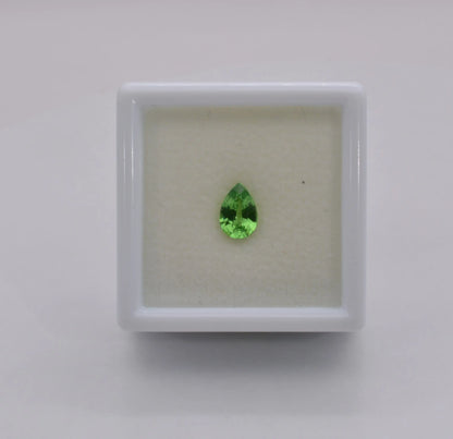 Grenat Tsavorite Poire Vert 0,60ct - pierre précieuse - gemme