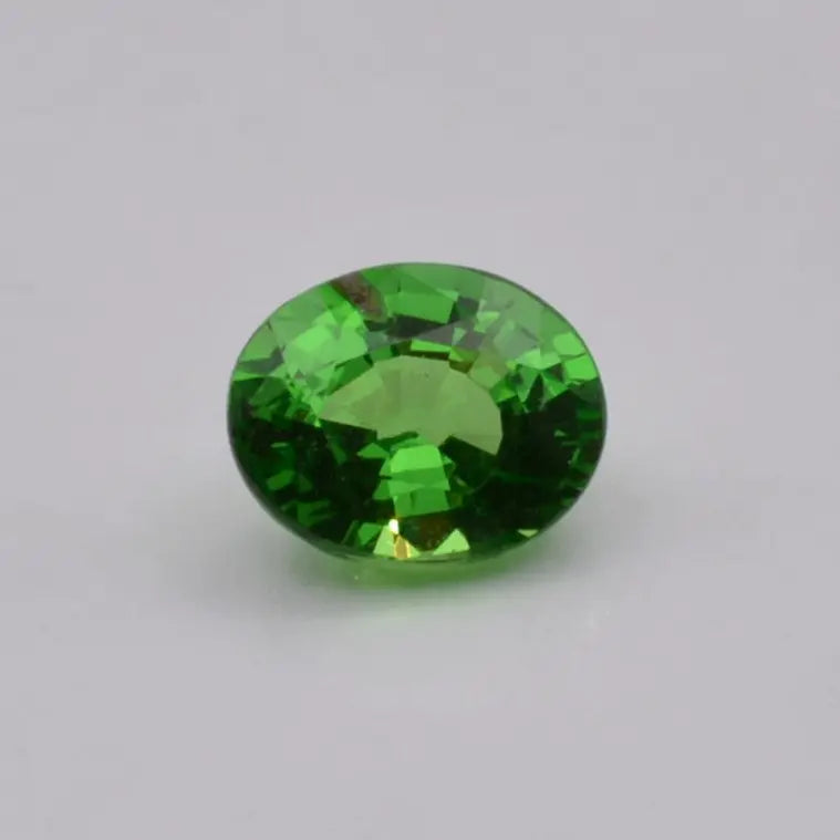Pierre taillée Grenat Tsavorite Ovale Vert 0,62ct