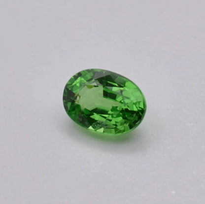 Grenat Tsavorite Ovale Vert 0,82ct - pierre précieuse - gemme