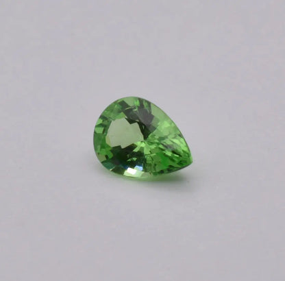 Grenat Tsavorite Poire Vert 0,57ct - pierre précieuse - gemme