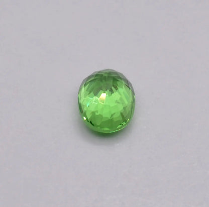 Grenat Tsavorite Ovale Vert 0,82ct - pierre précieuse - gemme