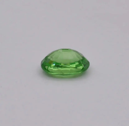 Grenat Tsavorite Ovale Vert 0,82ct - pierre précieuse - gemme