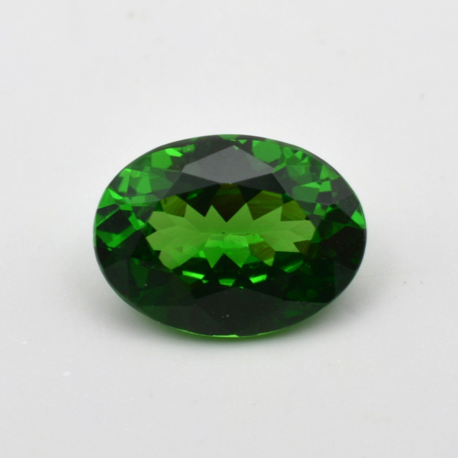 Grenat Tsavorite Ovale Vert 1,09ct - 