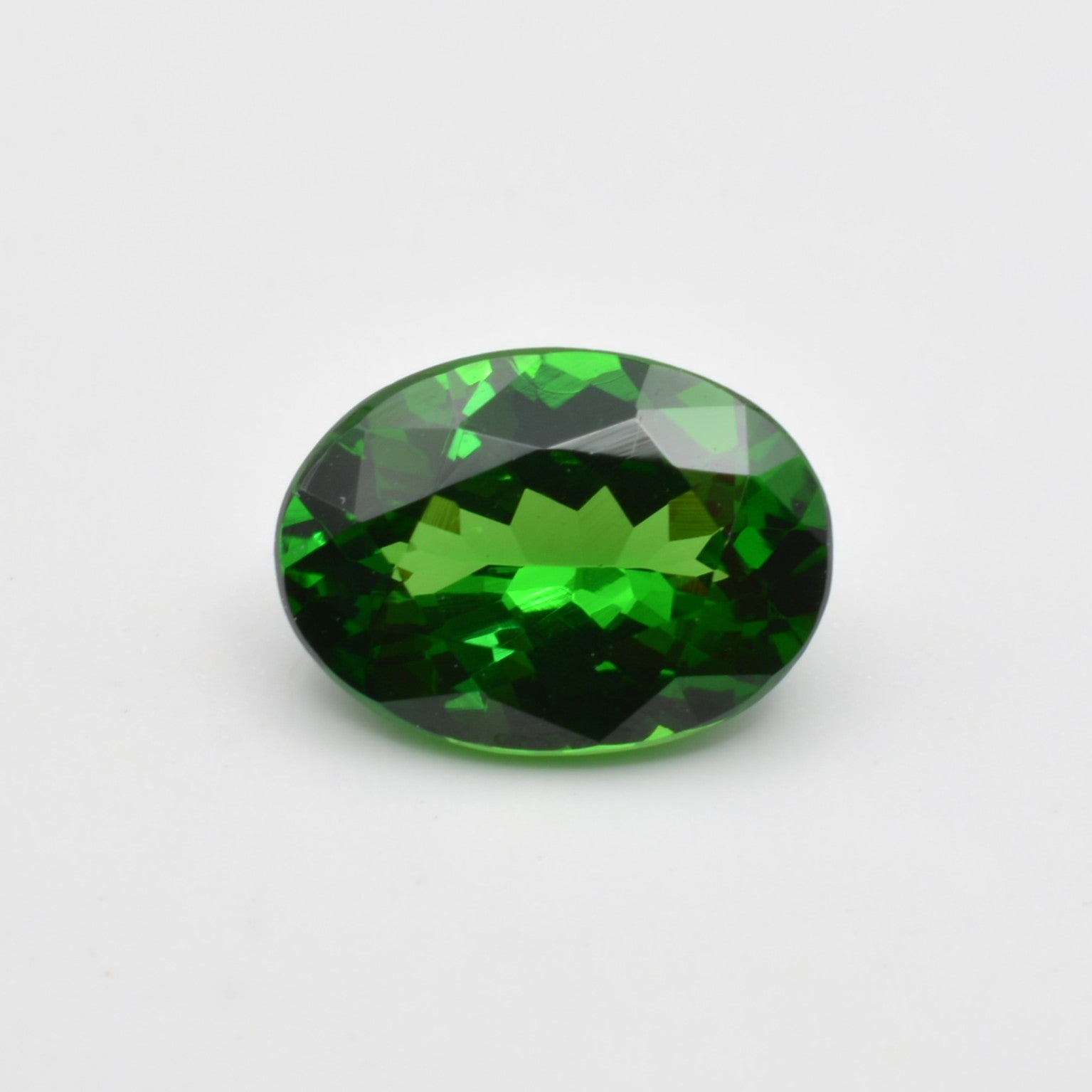 Pierre taillée Grenat Tsavorite Ovale Vert 1,26ct
