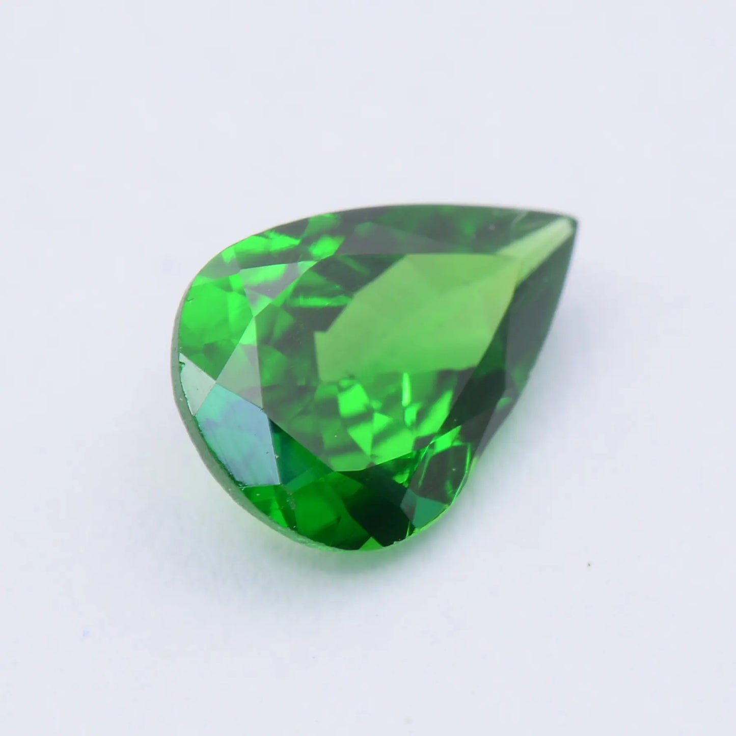 Grenat Tsavorite Poire 0,54ct