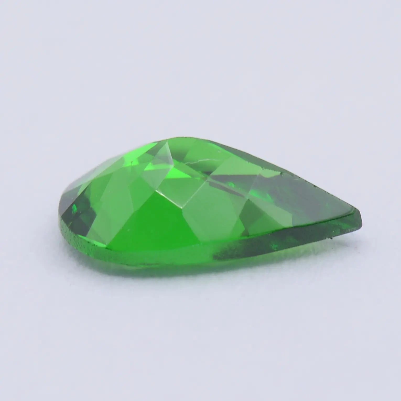 Grenat Tsavorite Poire 0,54ct