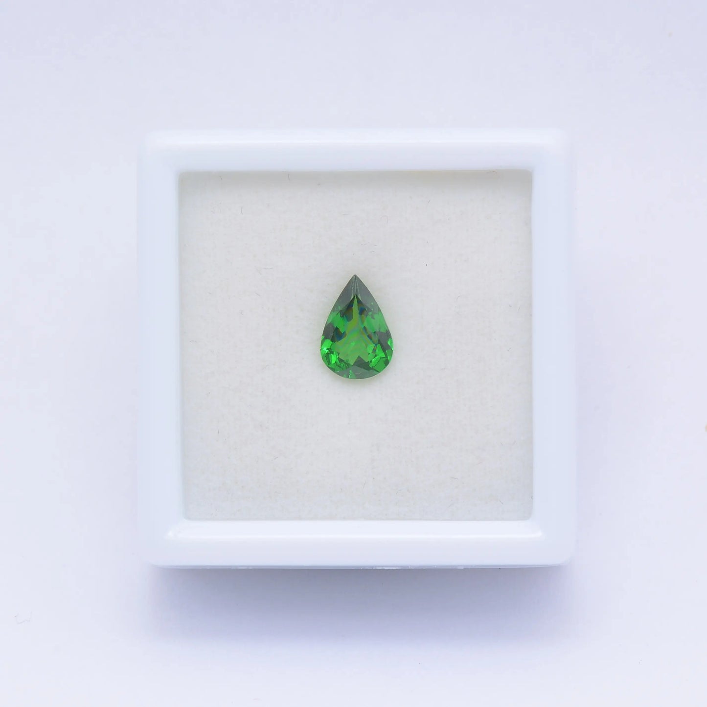 Grenat Tsavorite Poire 0,54ct