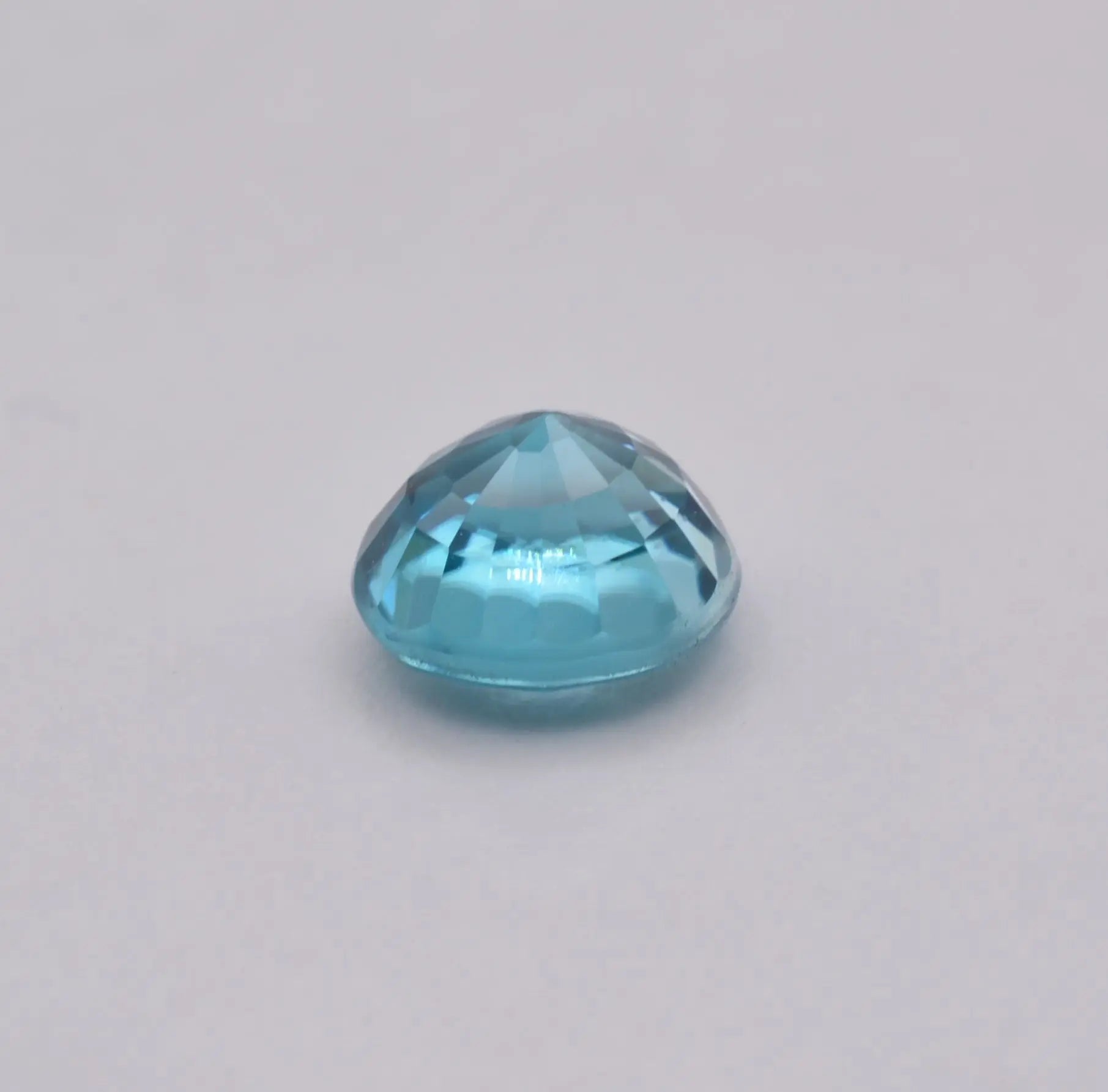 Zircon Bleu Rond 1,78ct - pierre précieuse - gemme