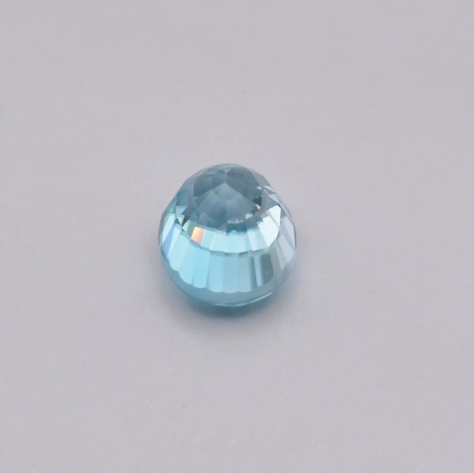 Zircon Bleu Ovale 3,09ct - pierre précieuse - gemme