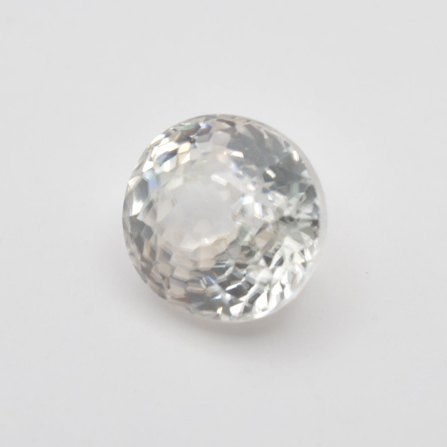 Pierre taillée Zircon Ovale 2,42ct