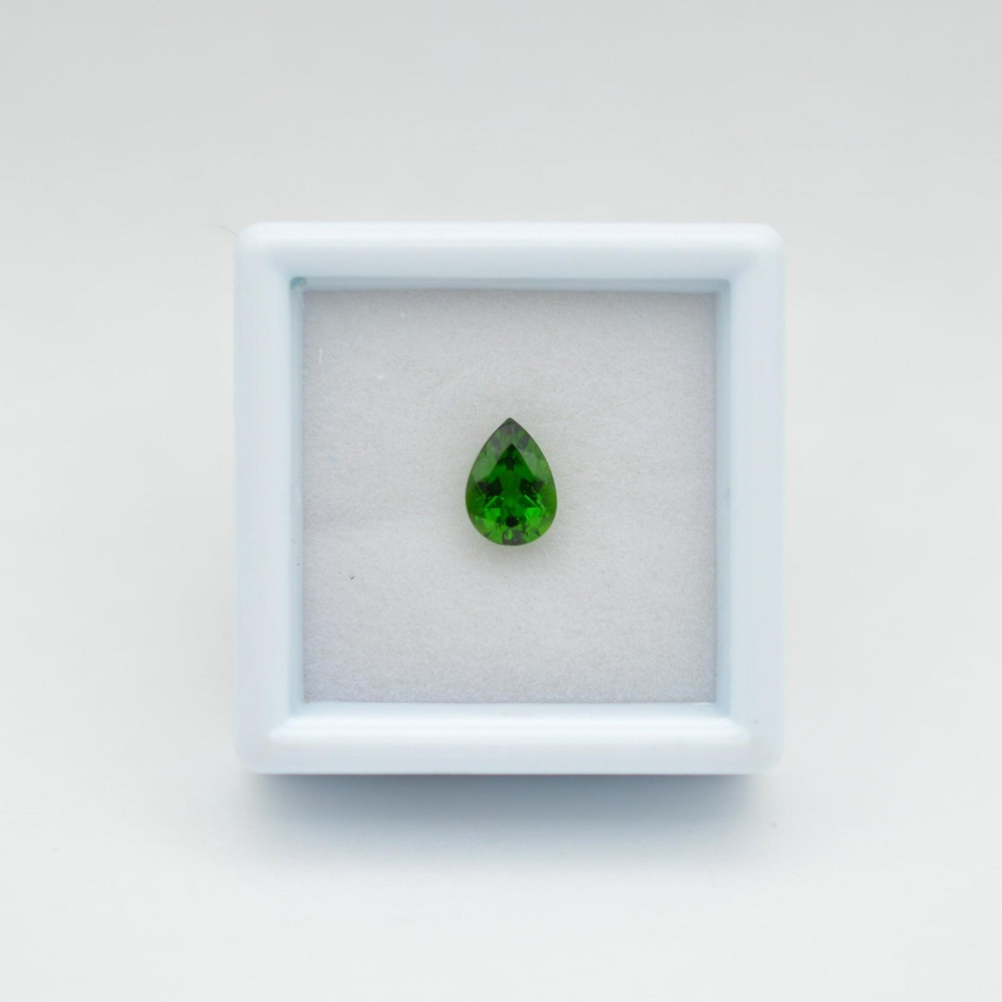 Diopside Chromifère Poire 0,76ct