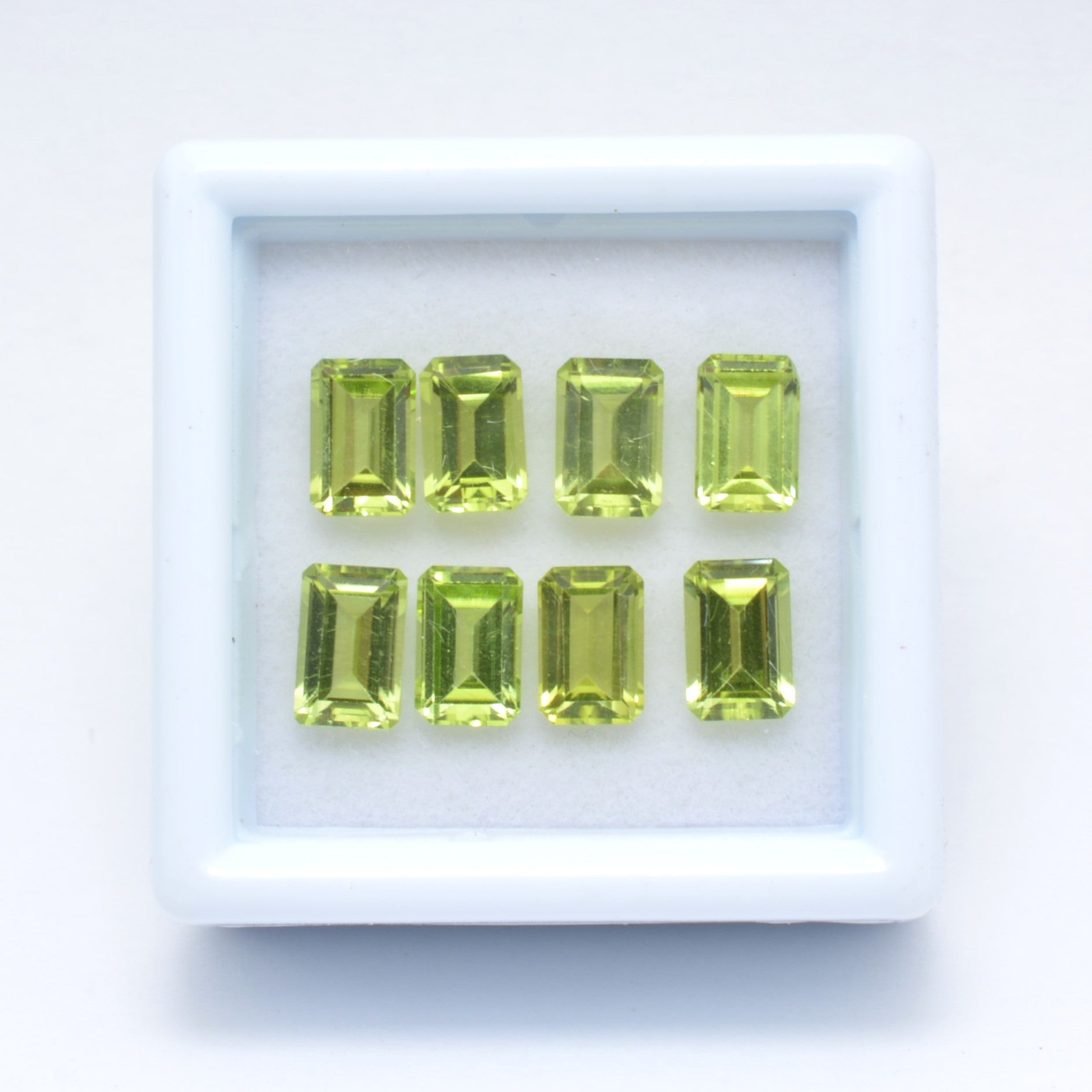 Lot Péridots Rectangles 6x4 5,13ct