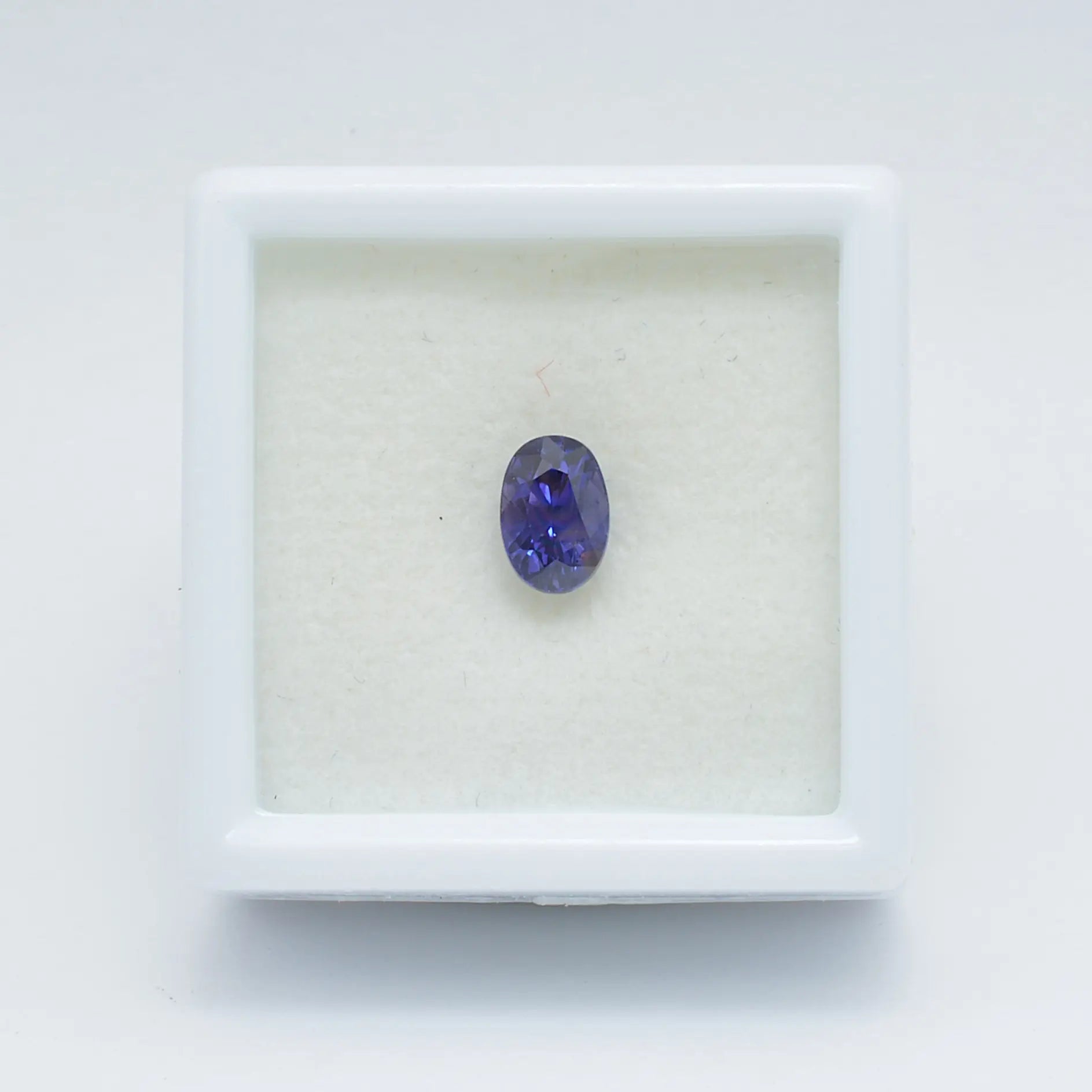 Saphir Bleu Ovale 1,04ct