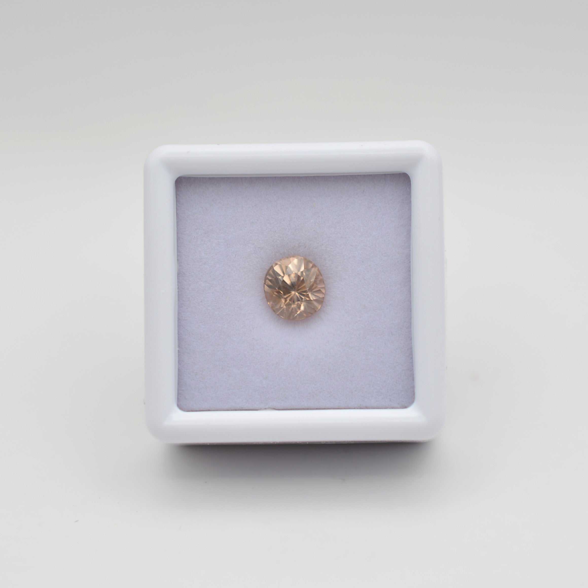 Zircon cuivre Rond 1,58ct - 